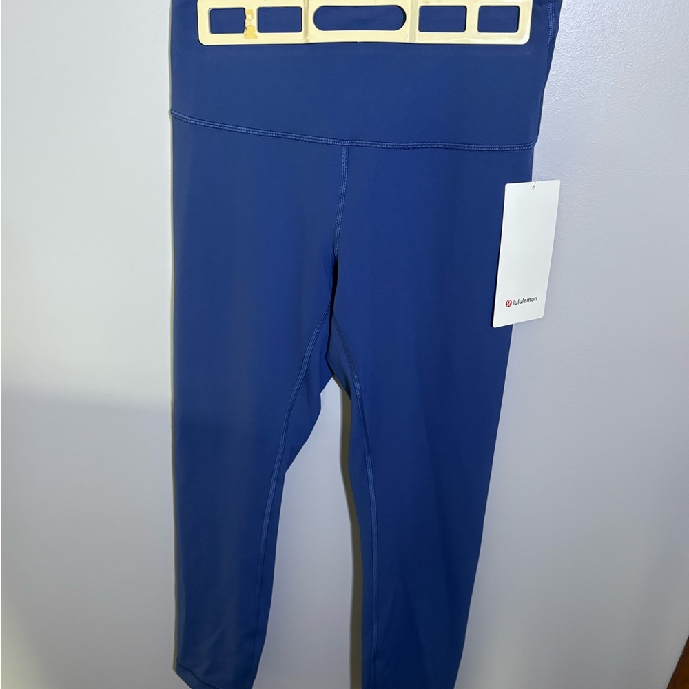 Lululemon Wunder Train High-Rise Crop 23” – Size 8 – Blue – NWT